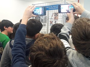 Studenti in visita alla mostra