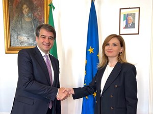 Raffaele Fitto e Jorida Tabaku